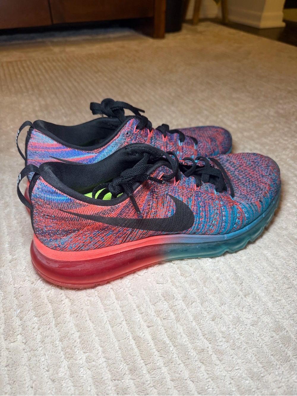 Nike Men's Flyknit Max Blue Lagoon/Black/Bright Crimson Running Shoe Size 8